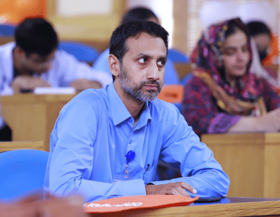 Dr Maryam speaking during DHUS event — photo 15